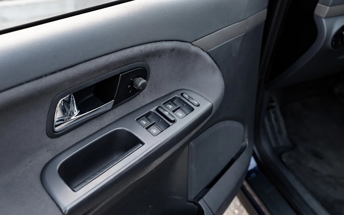 Volkswagen Sharan cena 26900 przebieg: 191000, rok produkcji 2008 z Radom małe 529